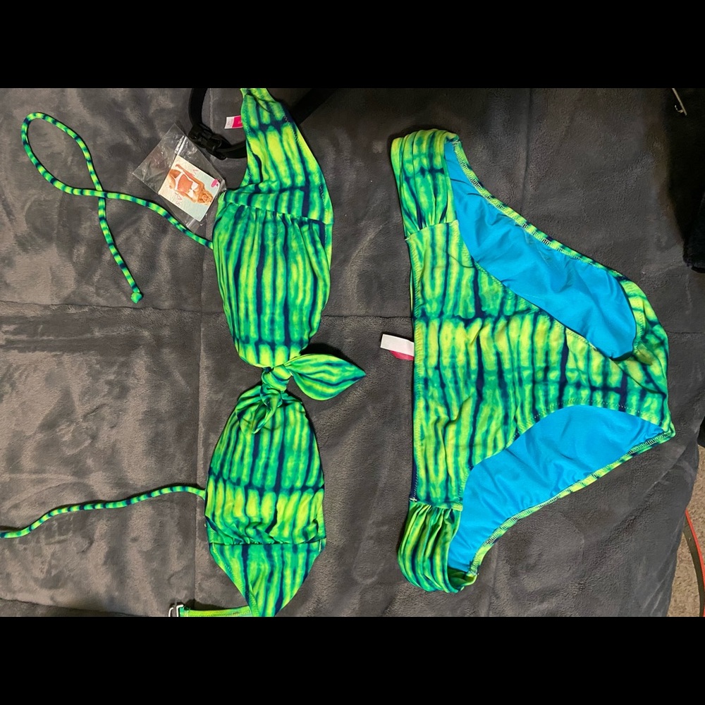 Victoria’s Secret swimsuit with tags!